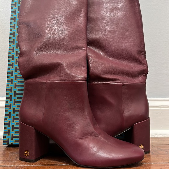 Tory Burch Brooke Slouchy Boot, claret colored - Picture 7 of 7